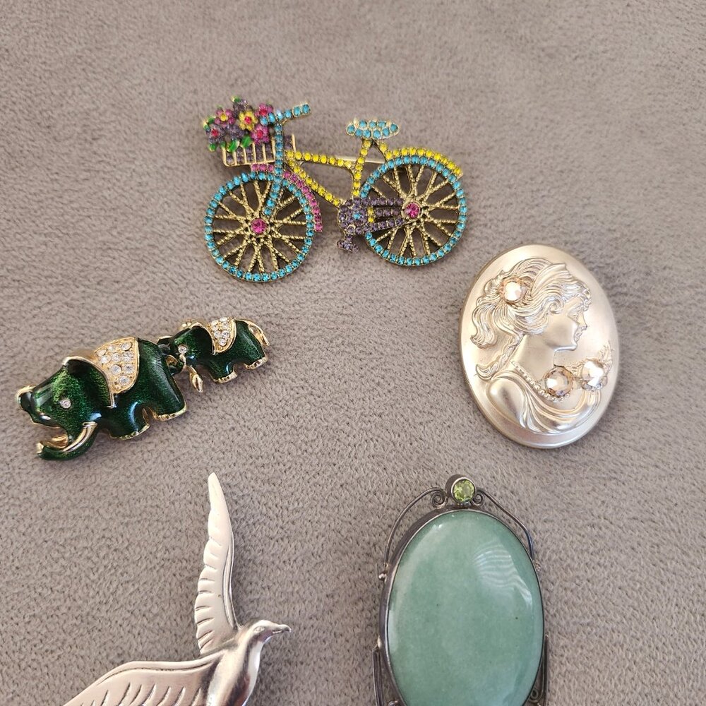Brooches Bundle - image 2